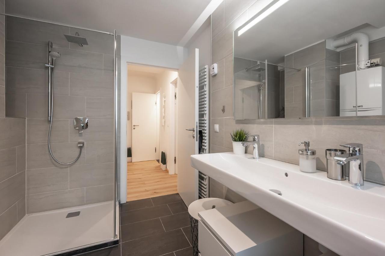 Modern City Center Apartment Wina Bagian luar foto