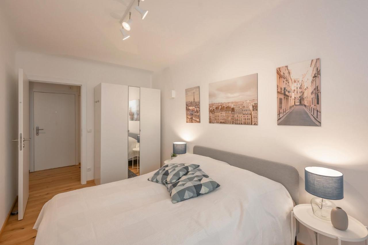 Modern City Center Apartment Wina Bagian luar foto